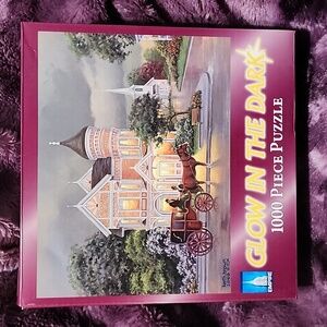 Glow In The Darm Puzzle. Horse Drawn Carriage (Rainy Afternoon)